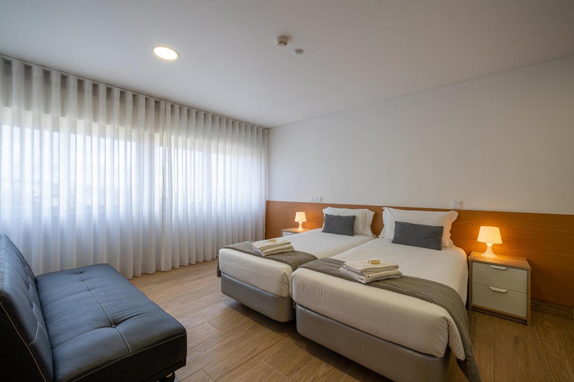 Central Suites 3 São João da Madeira Exteriör bild