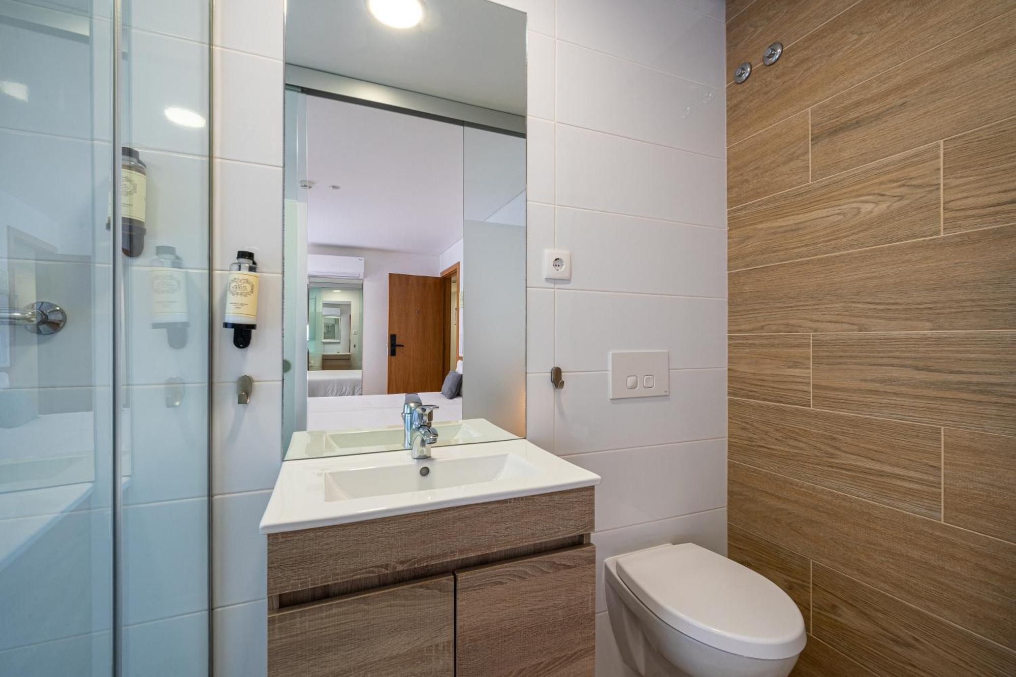 Central Suites 3 São João da Madeira Exteriör bild