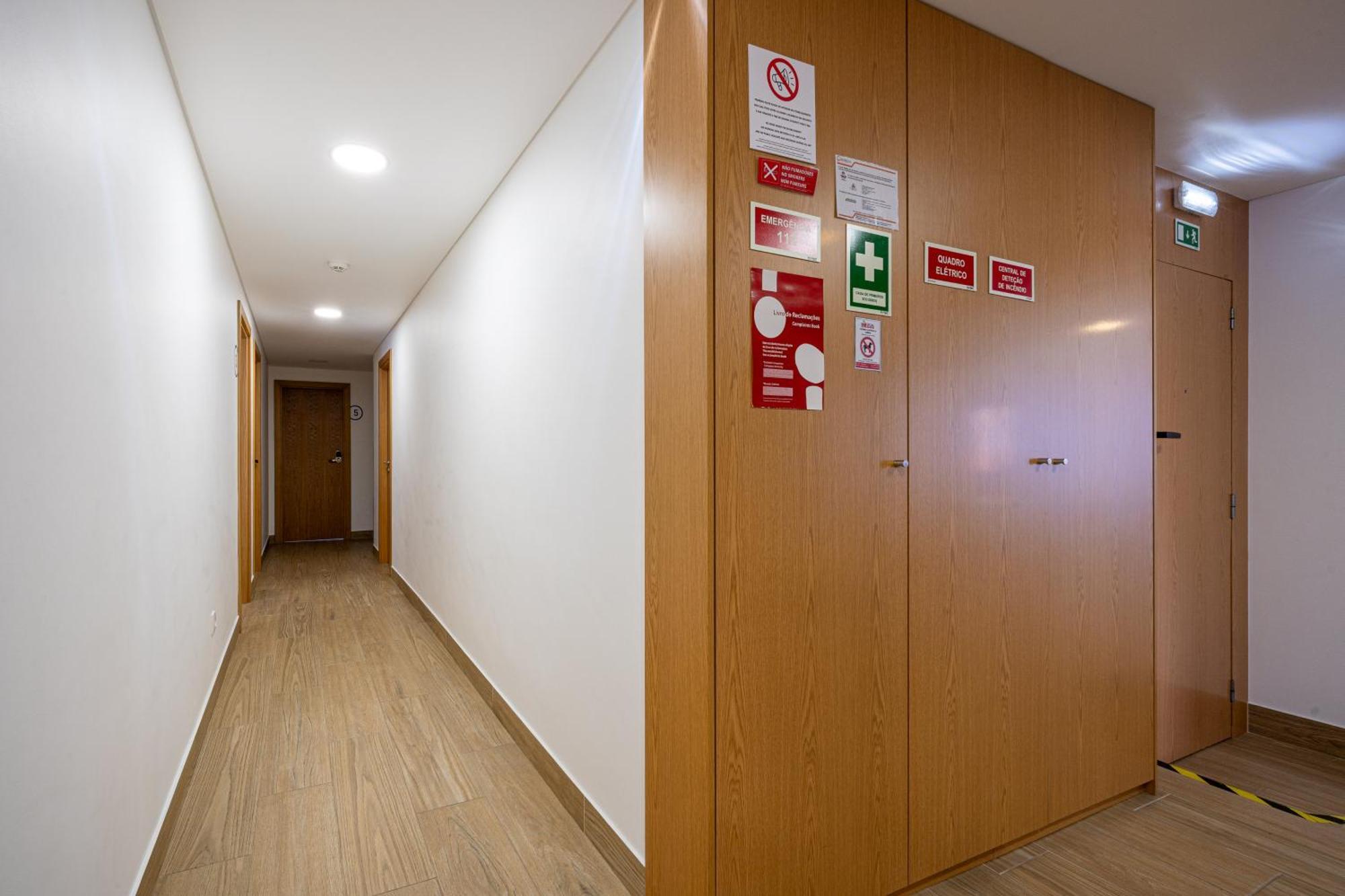 Central Suites 3 São João da Madeira Exteriör bild
