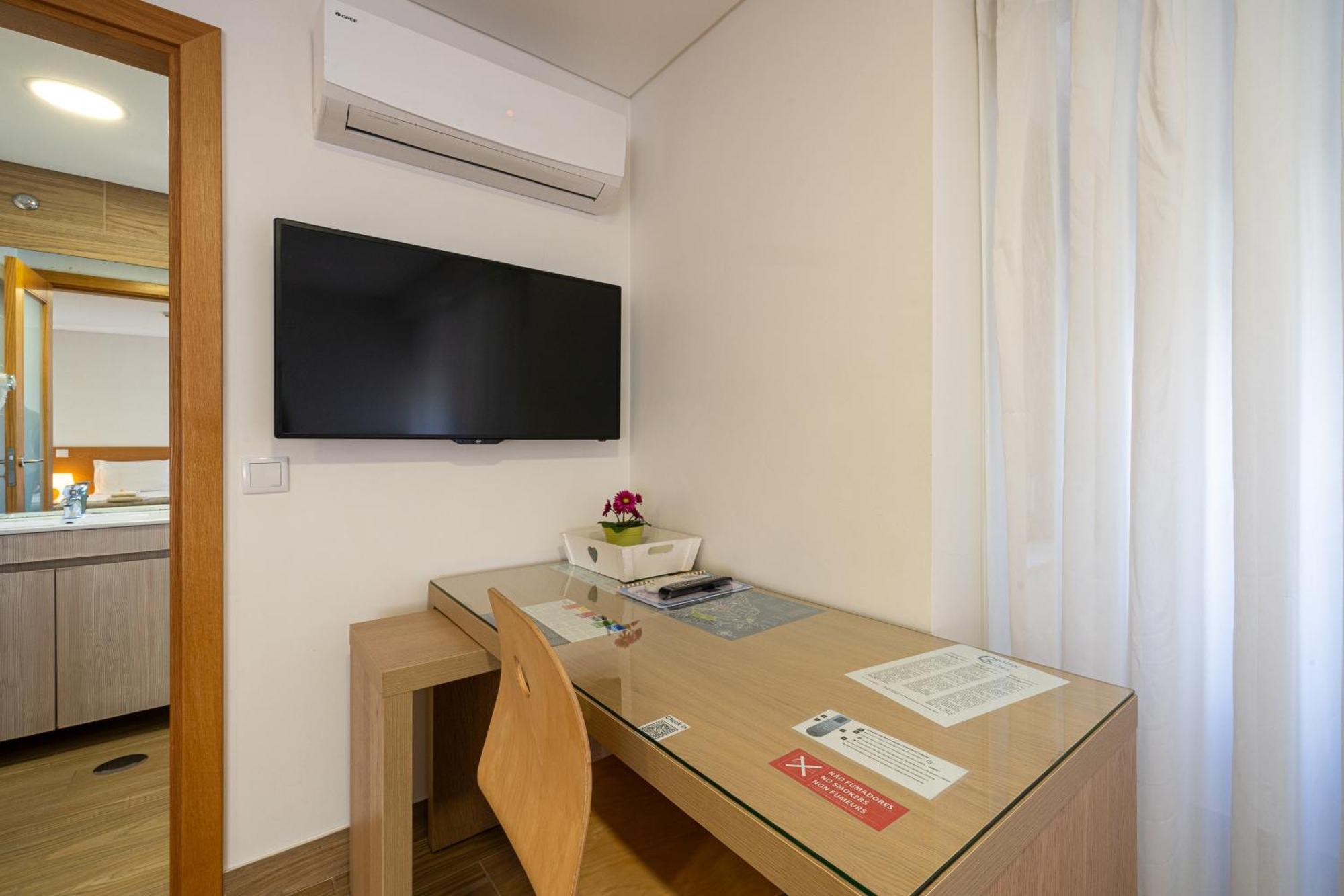 Central Suites 3 São João da Madeira Exteriör bild